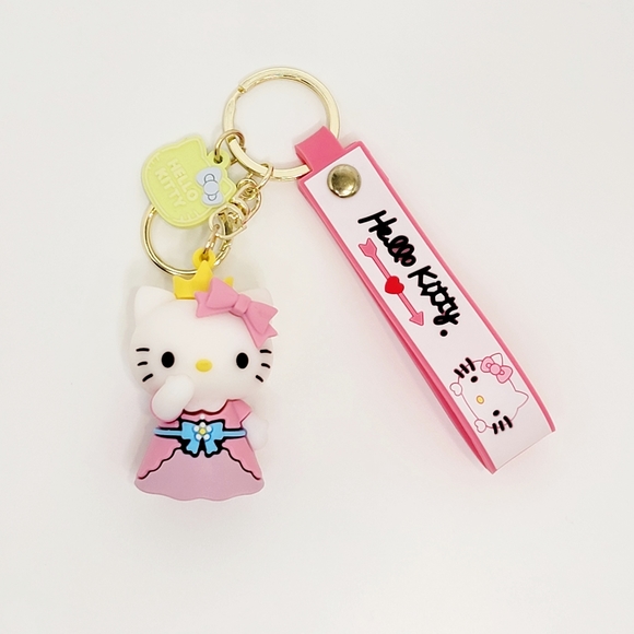 Hello Kitty Princess Keychain - Picture 6 of 6